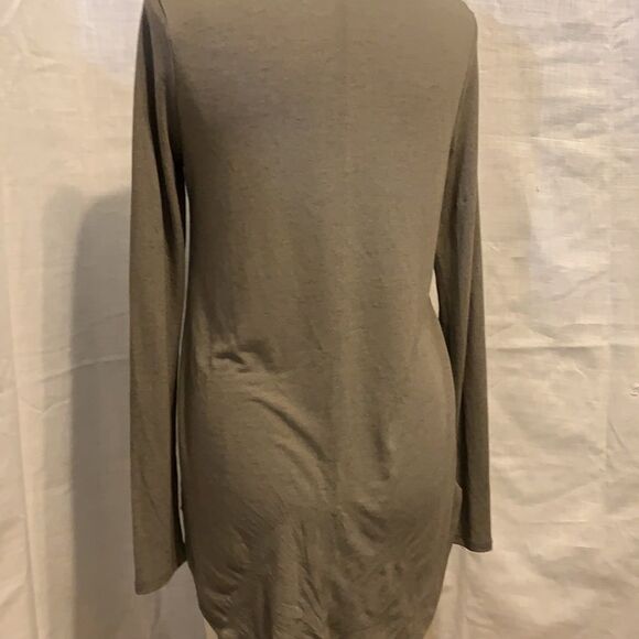 Massimo medium long sleeve v-neck light brown T-shirt - Picture 2 of 7